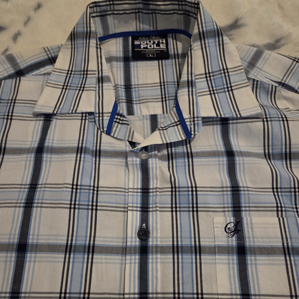Vintage South Pole Men's Plaid Button-Up Shirt in White and Blue